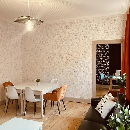 Апартаменты La Mariefacture - Comme Un Livre Ouvert Ла-Петит-Пьер