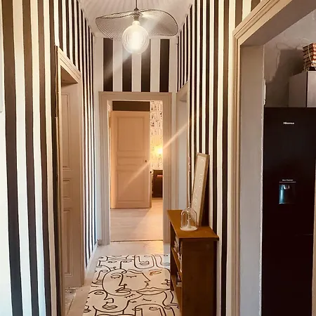 La Mariefacture - Comme Un Livre Ouvert Апартаменты